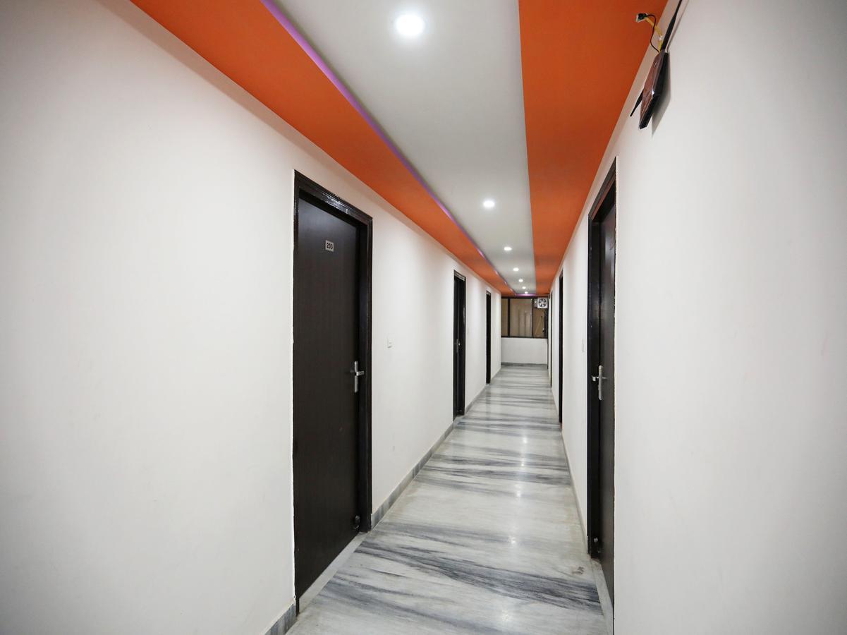 آغْرا Hotel Taj Signature المظهر الخارجي الصورة