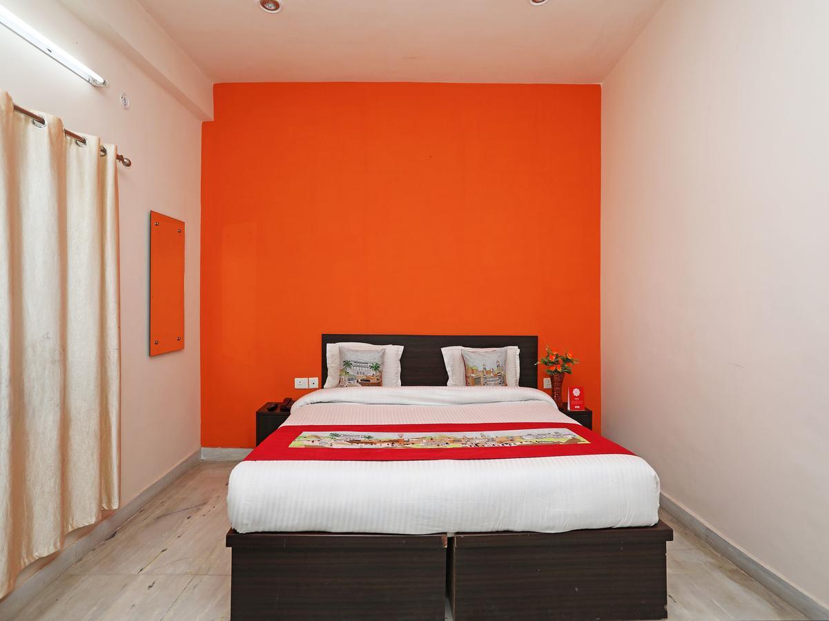 آغْرا Hotel Taj Signature المظهر الخارجي الصورة